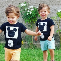 Zwillinge erziehen - sollte man die Kinder immer gleich behandeln?